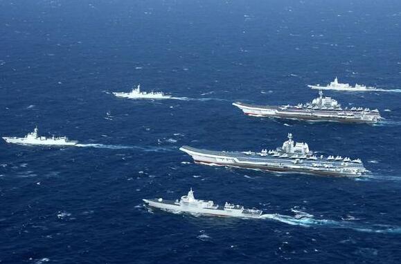外媒中国海军展开双航母出巡实属罕见