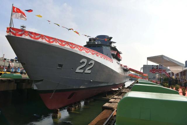 弹丸小国的海上利剑：新加坡最后3艘国产濒海任务舰交付