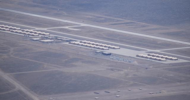 美国民间飞行员拍到51区最隐秘空军基地照片，神秘区域揭开面纱