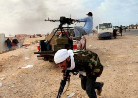 地面战事僵持 利比亚两大势力能否谈判？