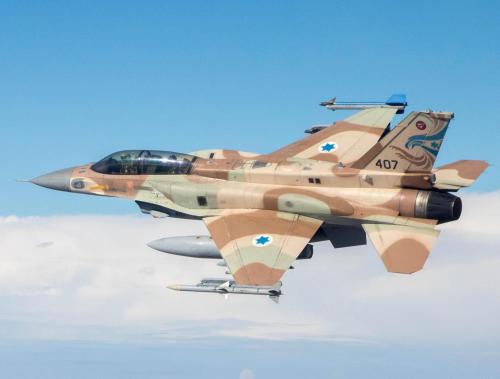 以色列总理竞选拉票被火箭弹打断，疑俄军机被击落的报复行动？