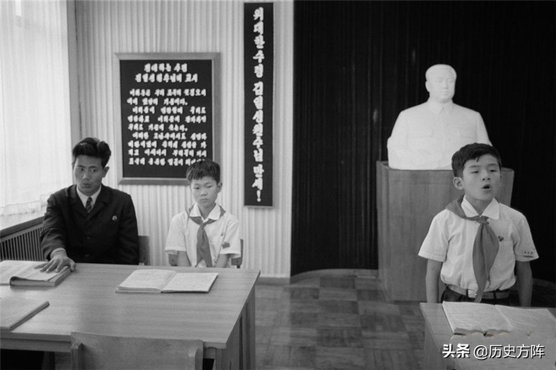 1978年朝鲜平壤中小学生学习生活老照片