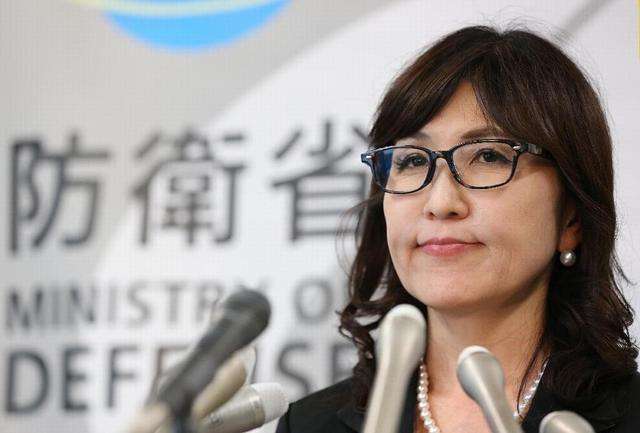 稻田朋美发声：日本女议员太少，应该修改宪法！