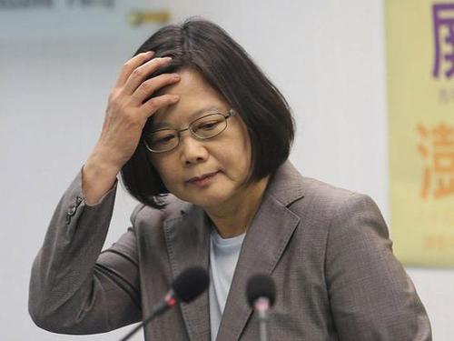 台湾政客这次举动说其不要脸更不如说是不要命