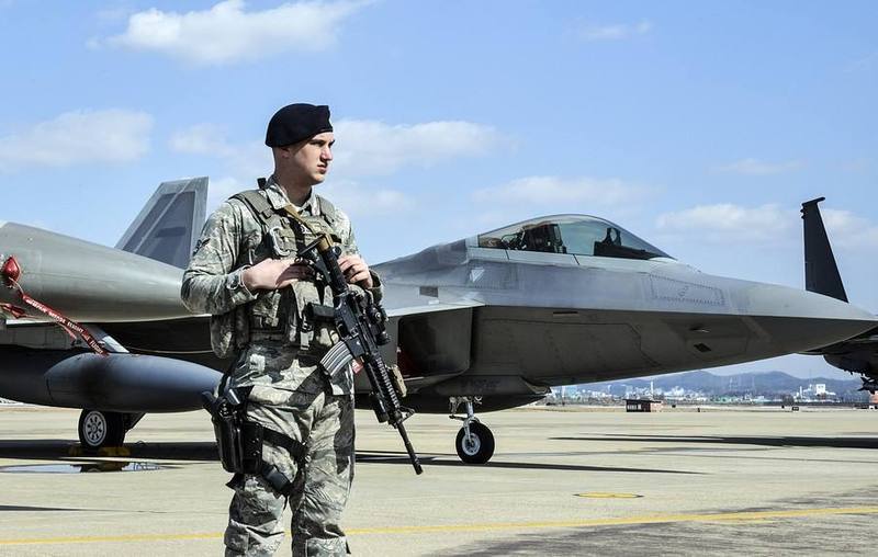 领先别国一步！F-22和F-35共用的无人僚机，将要启动制造