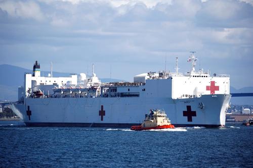美国“仁慈号”医院船也“中招” 一名船员新冠检测呈阳性