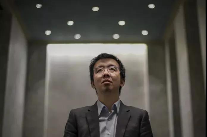 被通缉乱港分子叫嚣：我是美国人！