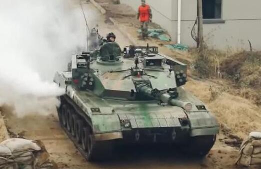 美媒：解放军有绝对火力优势 台军却还在用老古董级别的坦克