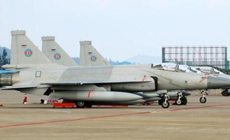 纳卡冲突停火后 阿塞拜疆急着购买中国这款战机！