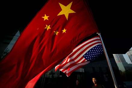 美国驱逐中国使馆官员，外交部回应！