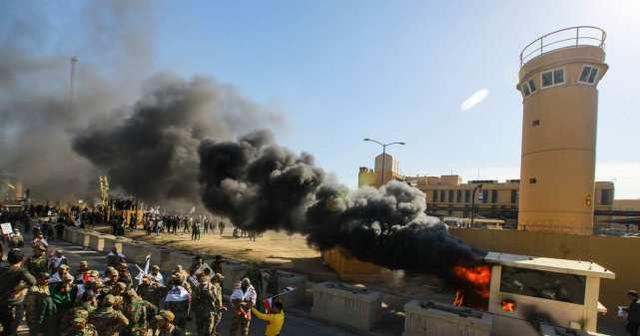 美驻巴格达大使馆遭冲击后,美军火速增兵四千应对抗议者