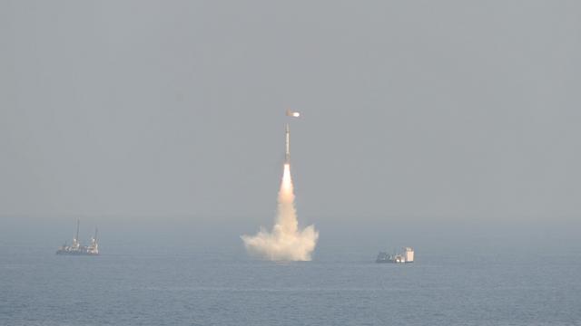 印度成功试射K4潜射导弹：射程超3500公里可带核弹头