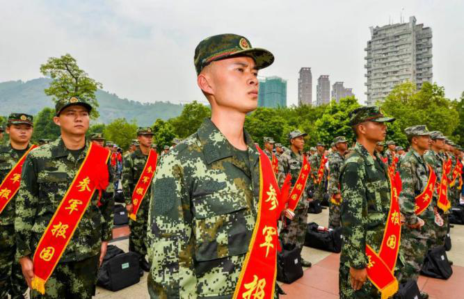 中国征兵为何“一年一征”变“一年两征”？