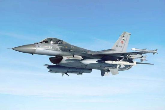 真的打起来了？土耳其出动F-16对叙军进行大规模空袭