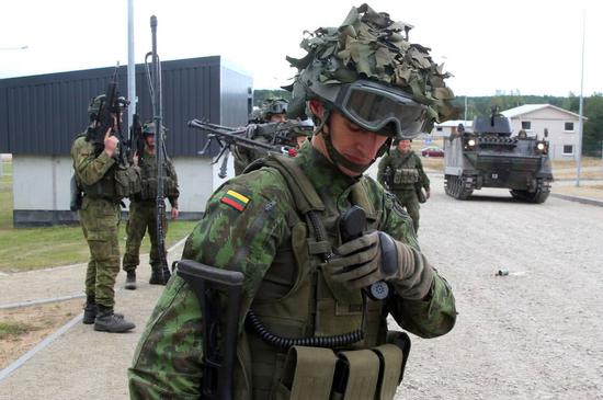 外媒称驻立陶宛美军感染新型冠状病毒 立军方回应