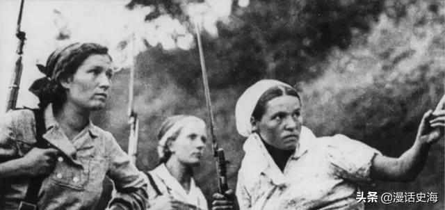 历史老照片：镜头下的二战苏联女兵和美国女兵对比