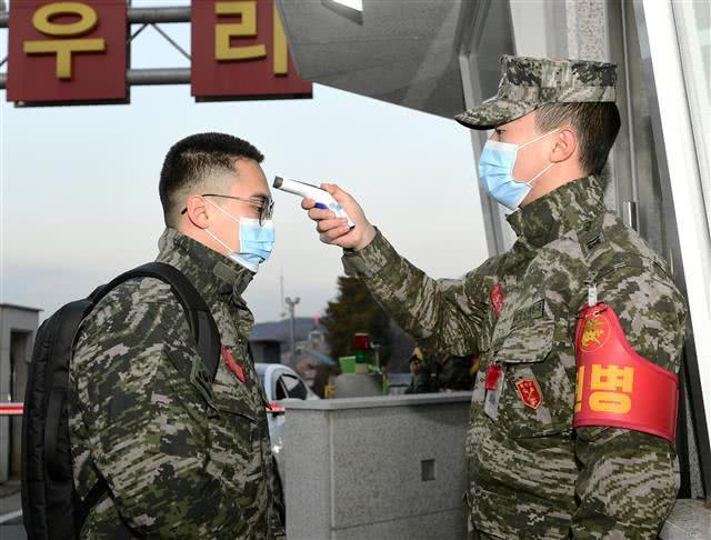 韩国100多名军人是“新天地”教徒，军中确诊病例增至31例