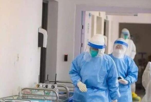 在中国专家建议下，塞尔维亚将会展中心改建方舱医院