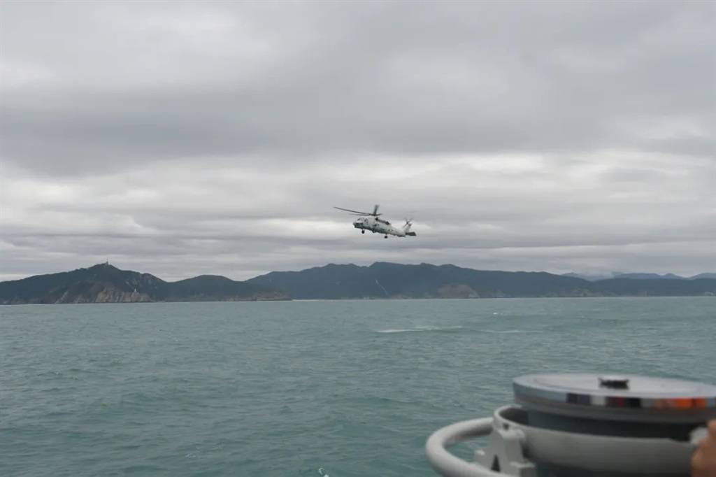 海航版Z-20直升机正式公开亮相！已列装南海舰队并参加新年首训