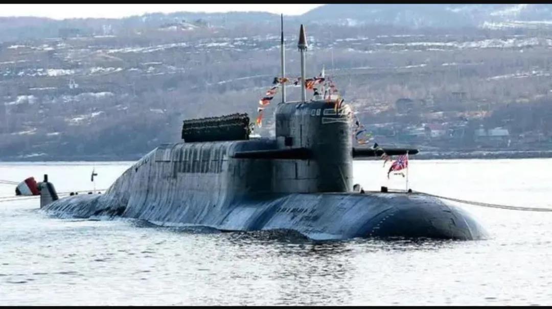 大国重器长征18号：为何最新战略核潜艇还有龟背，噪声影响大吗？